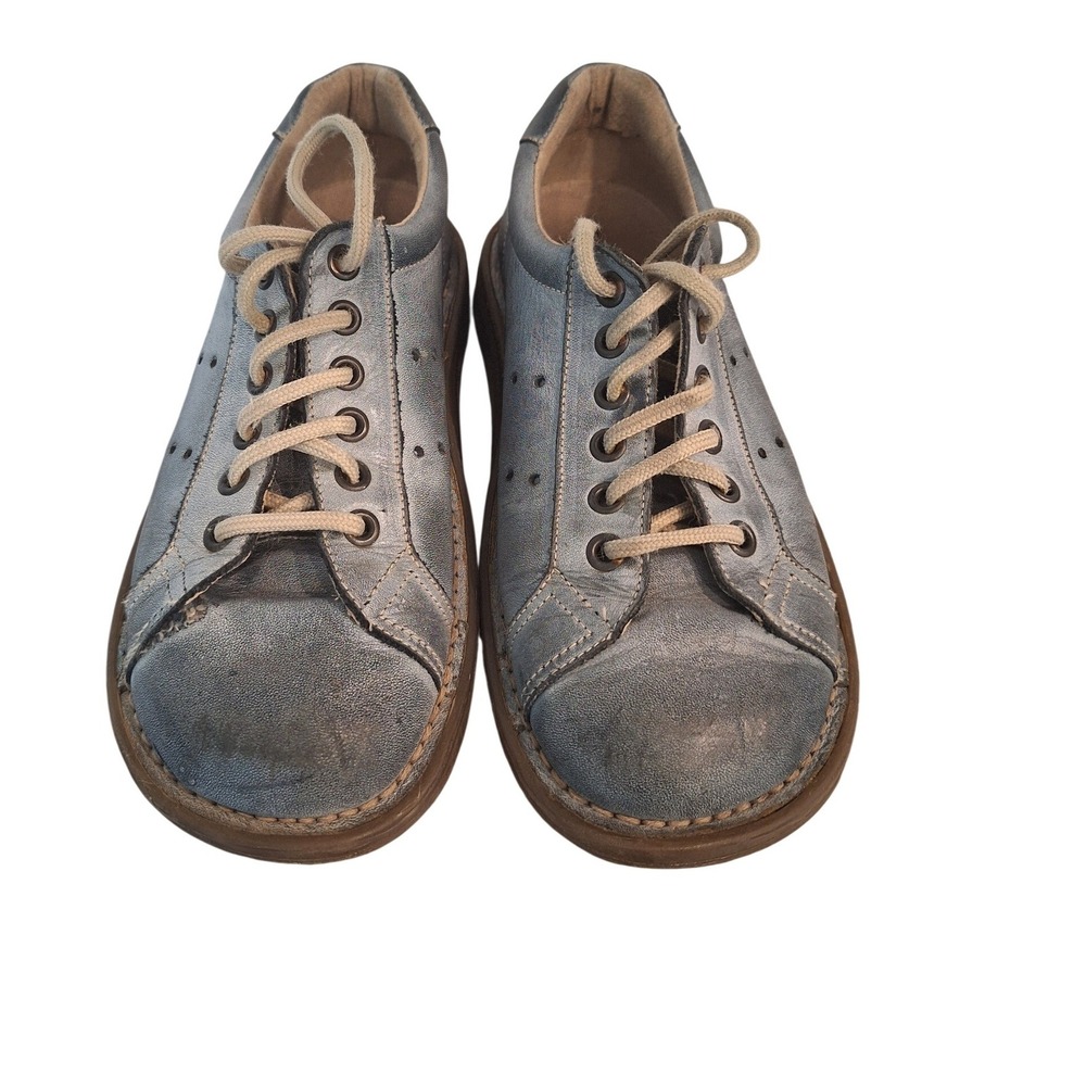 Dr. Martens blue oxford browler size 6